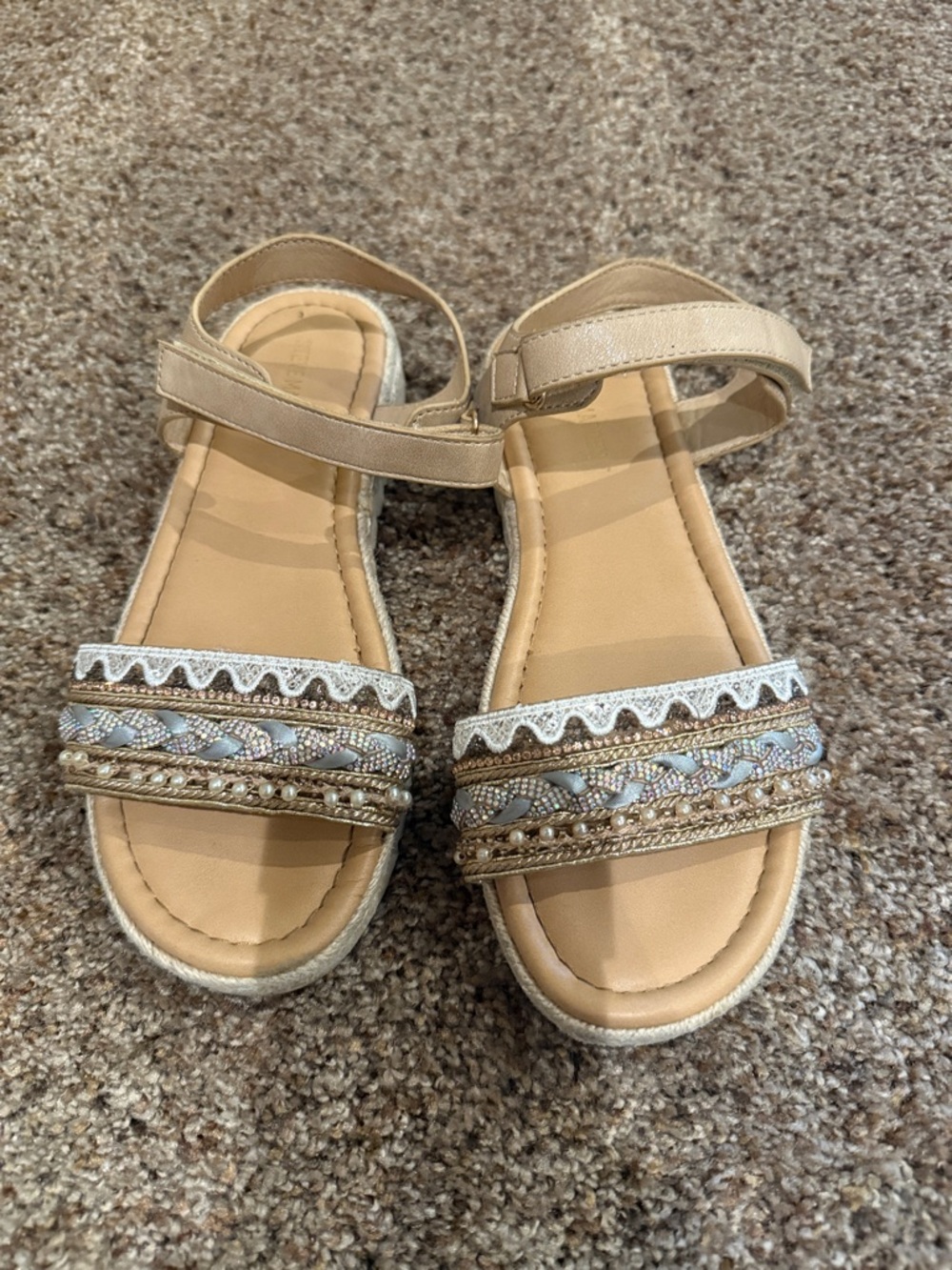 Steve Madden Girls Beige Tan Embellished Sandals